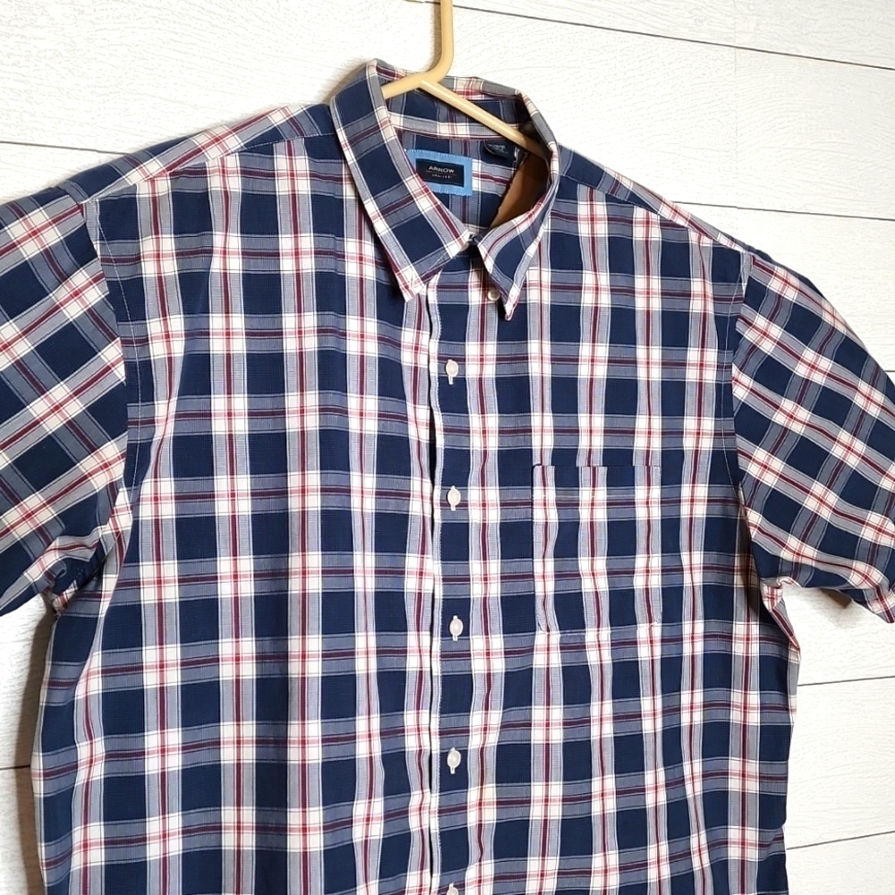 ARROW | BUTTON DOWN